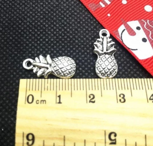 Brand New Pineapple 🍍 Charms Pendant DIY Jewelry Making. You will receive 20 pcs assorted style. - Findsbyjune.com