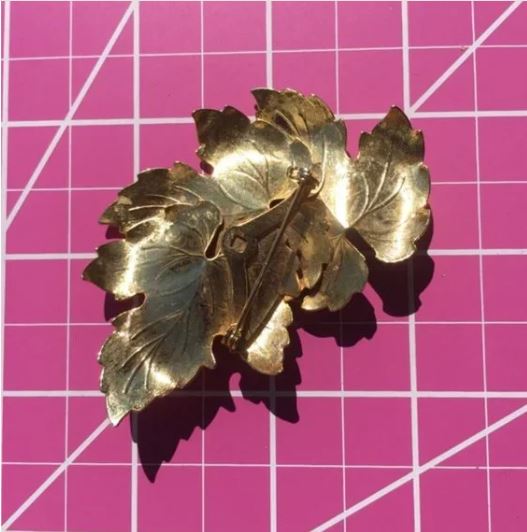 Autumn Fall Leaves Brooch Pin Gold Plated